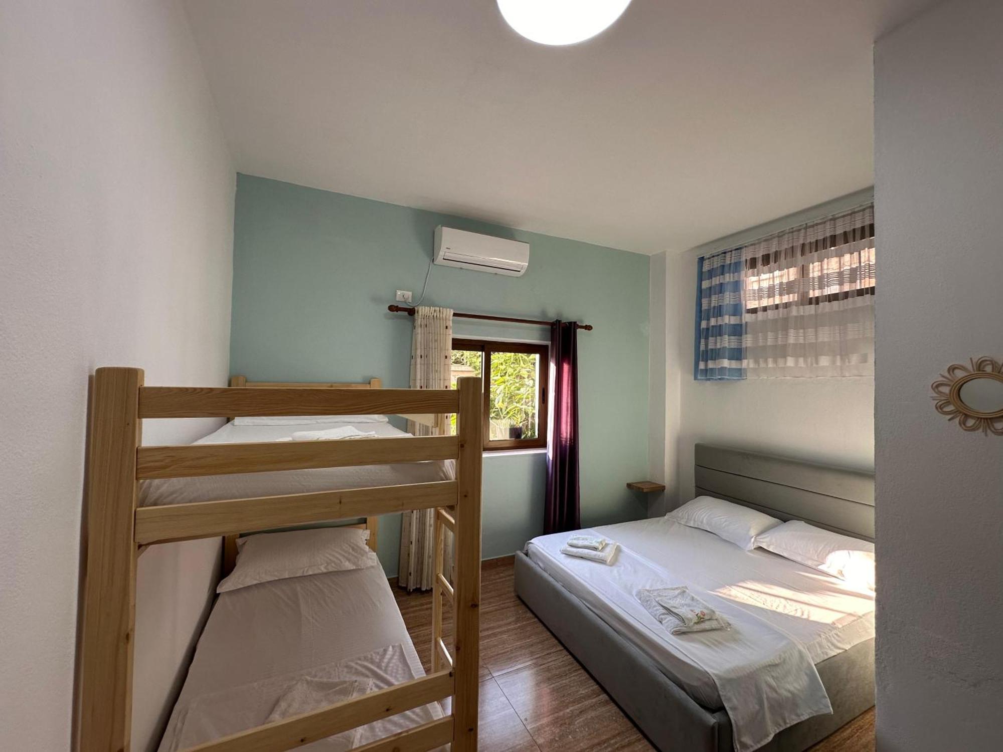 Las Palmas Guesthouse Shkodër 外观 照片