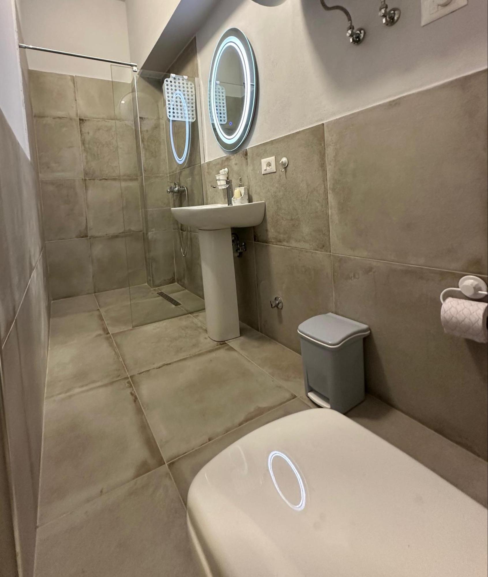 Las Palmas Guesthouse Shkodër 外观 照片